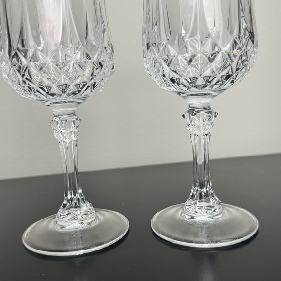 Crystal Glass Blown Water Goblets (set of 2x) Cut Vertical & Criss-Cross Design - Picture 5 of 6